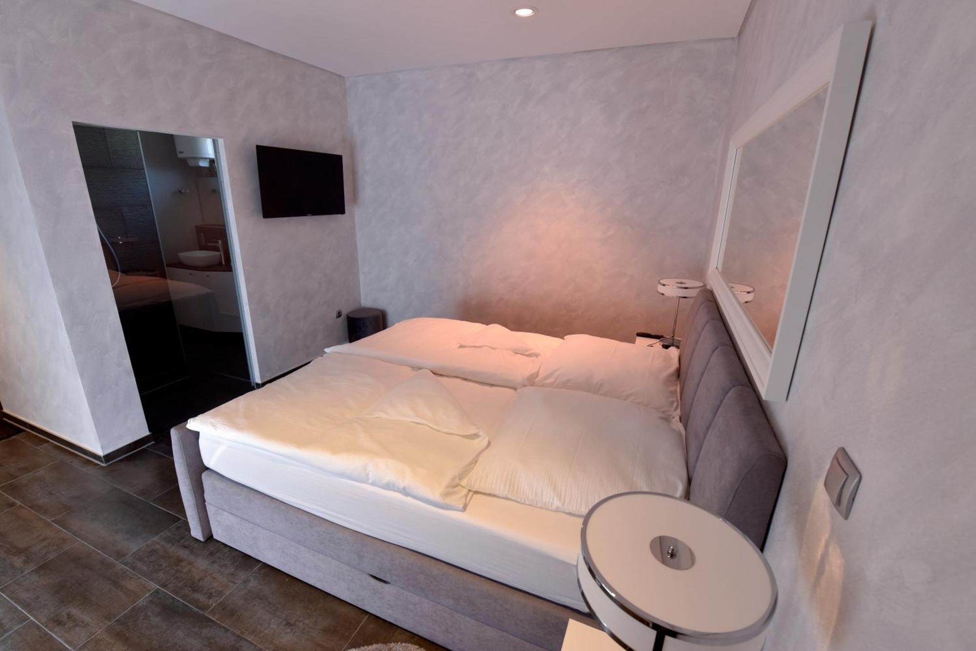 Apartmani I Bungalovi Trojka Banja Luka Quarto foto