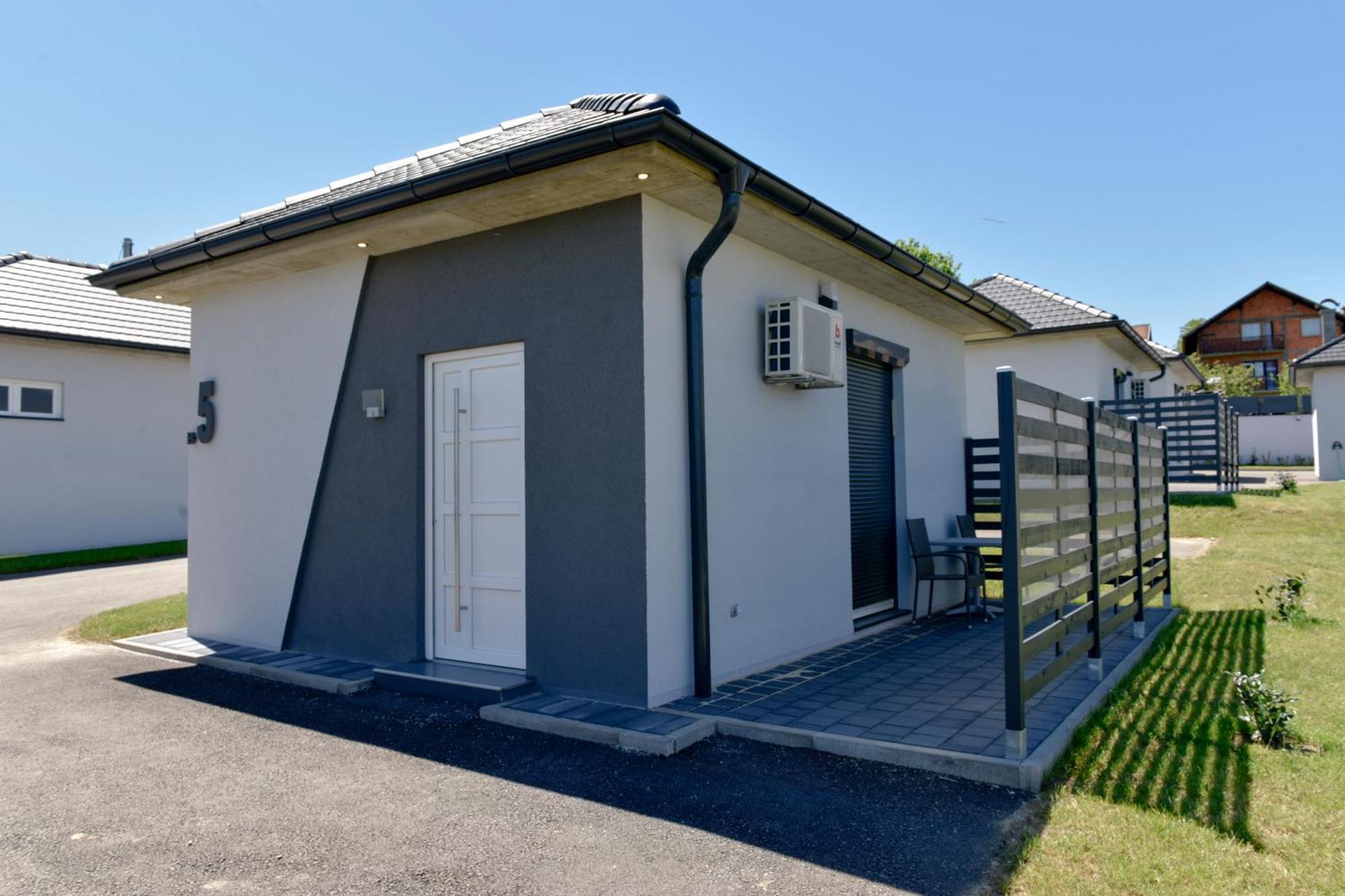 Apartmani I Bungalovi Trojka Banja Luka Quarto foto